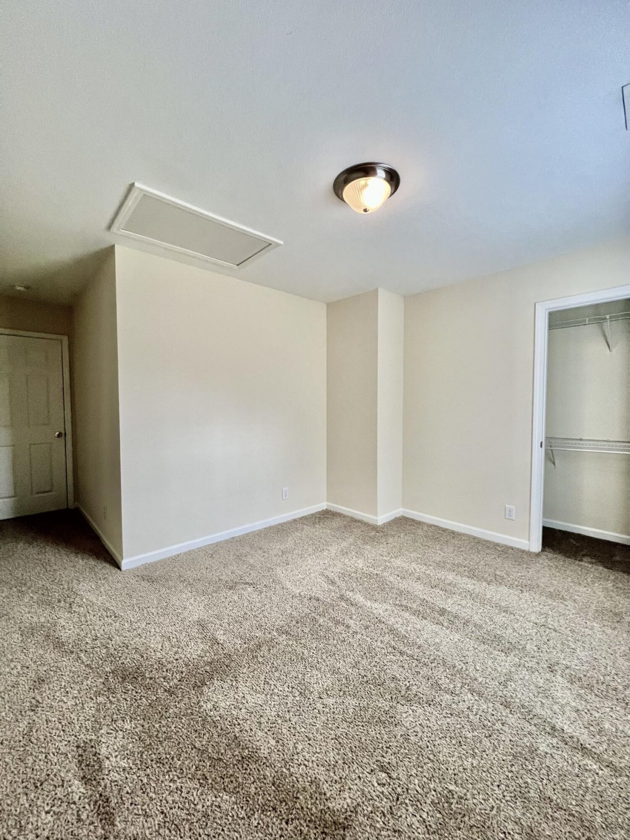 1102 Margle Way Photo 27