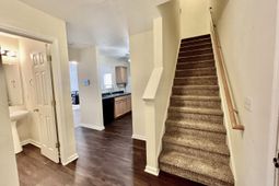 1102 Margle Way photo 4