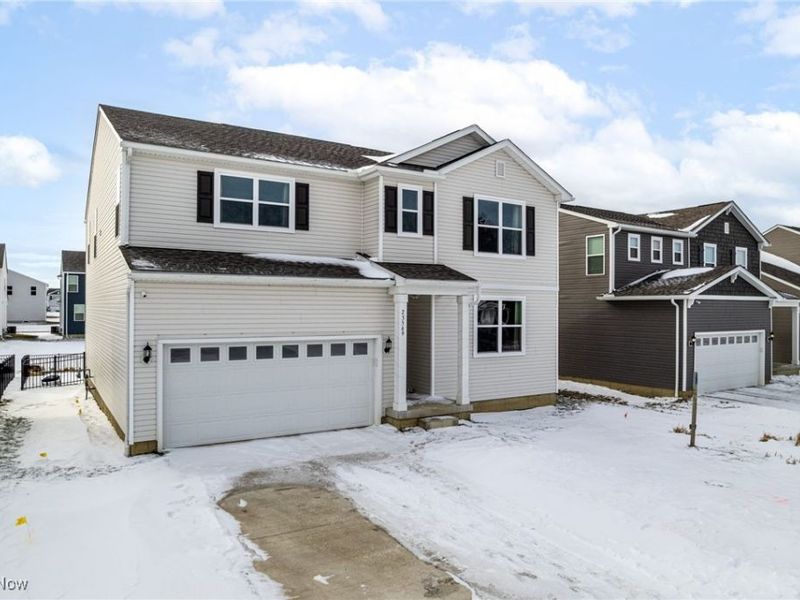 23569 Pine Valley Drive, Columbia Station, OH 44028 Photo 3