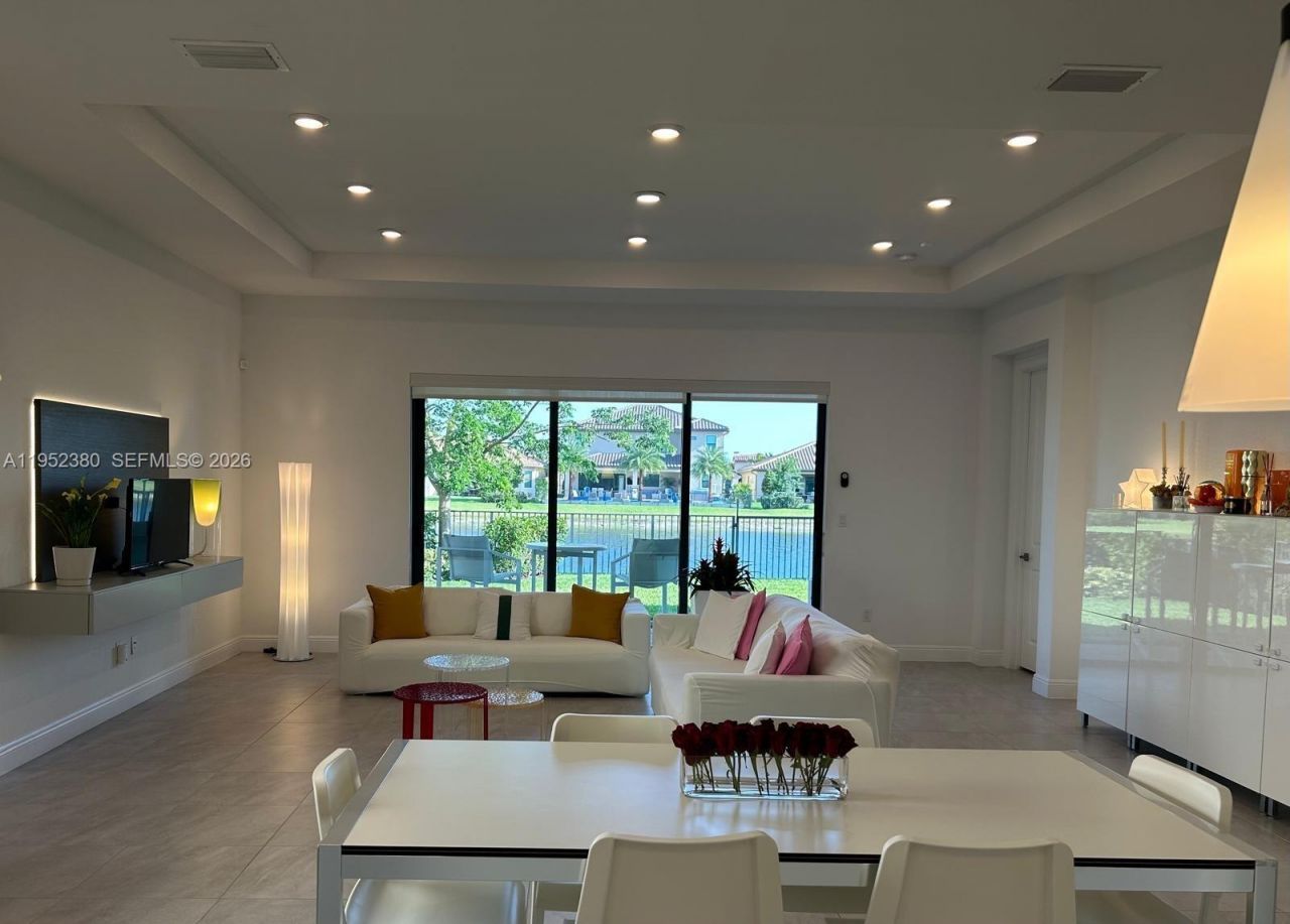 12160 N Baypoint Cir, Parkland, FL 33076 Photo