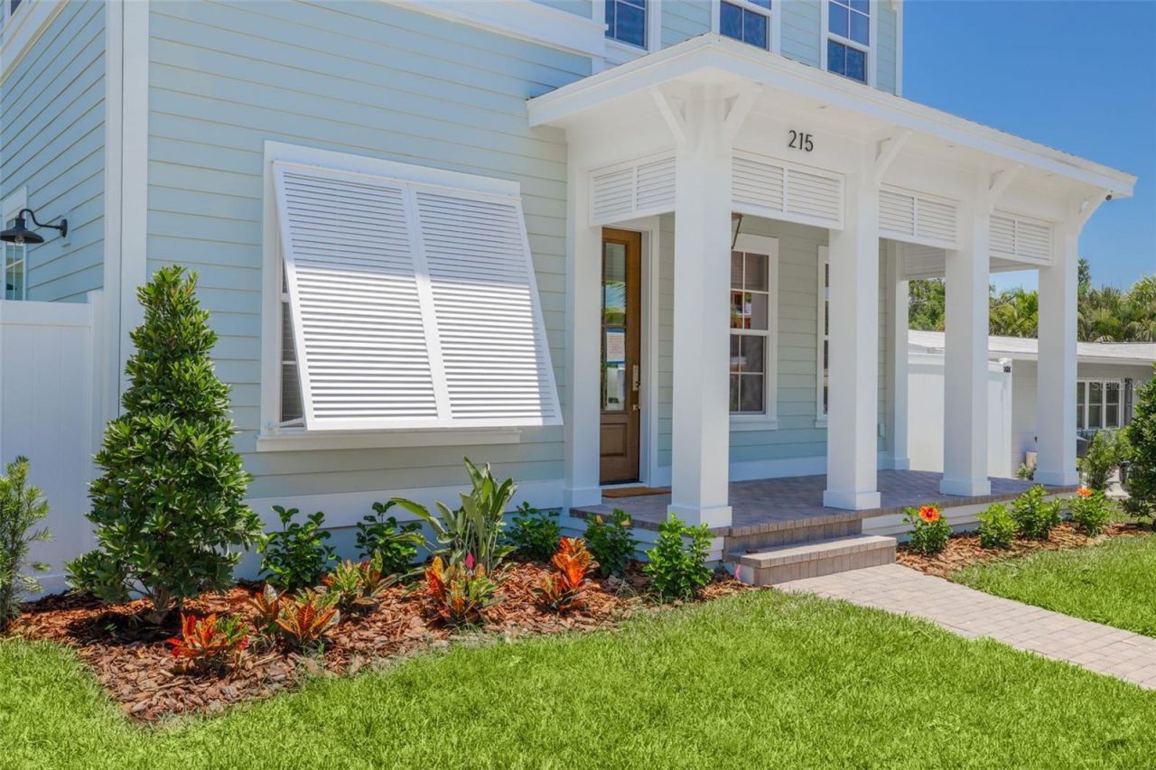 461 47th Avenue N, Saint Petersburg, FL 33703 Photo