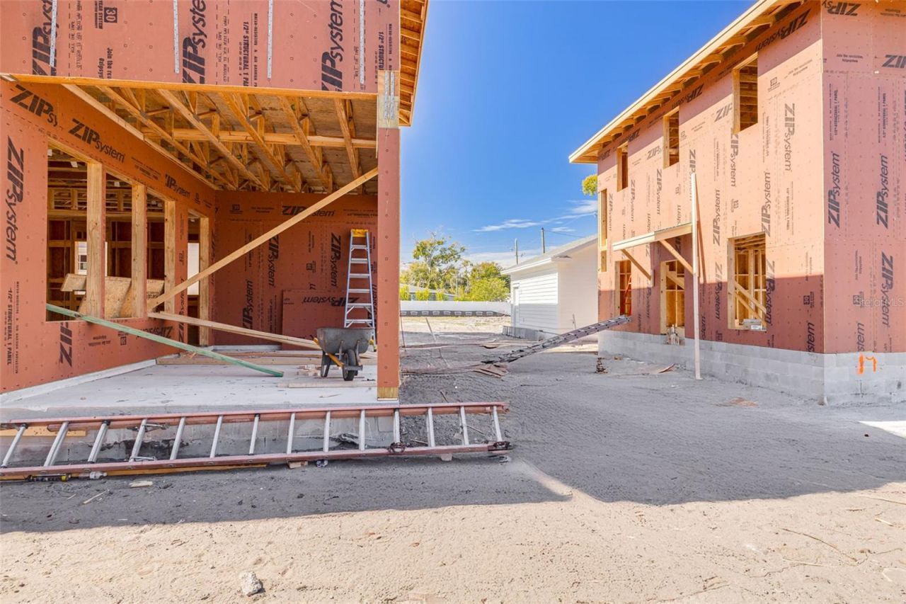 461 47th Avenue N, Saint Petersburg, FL 33703 Photo