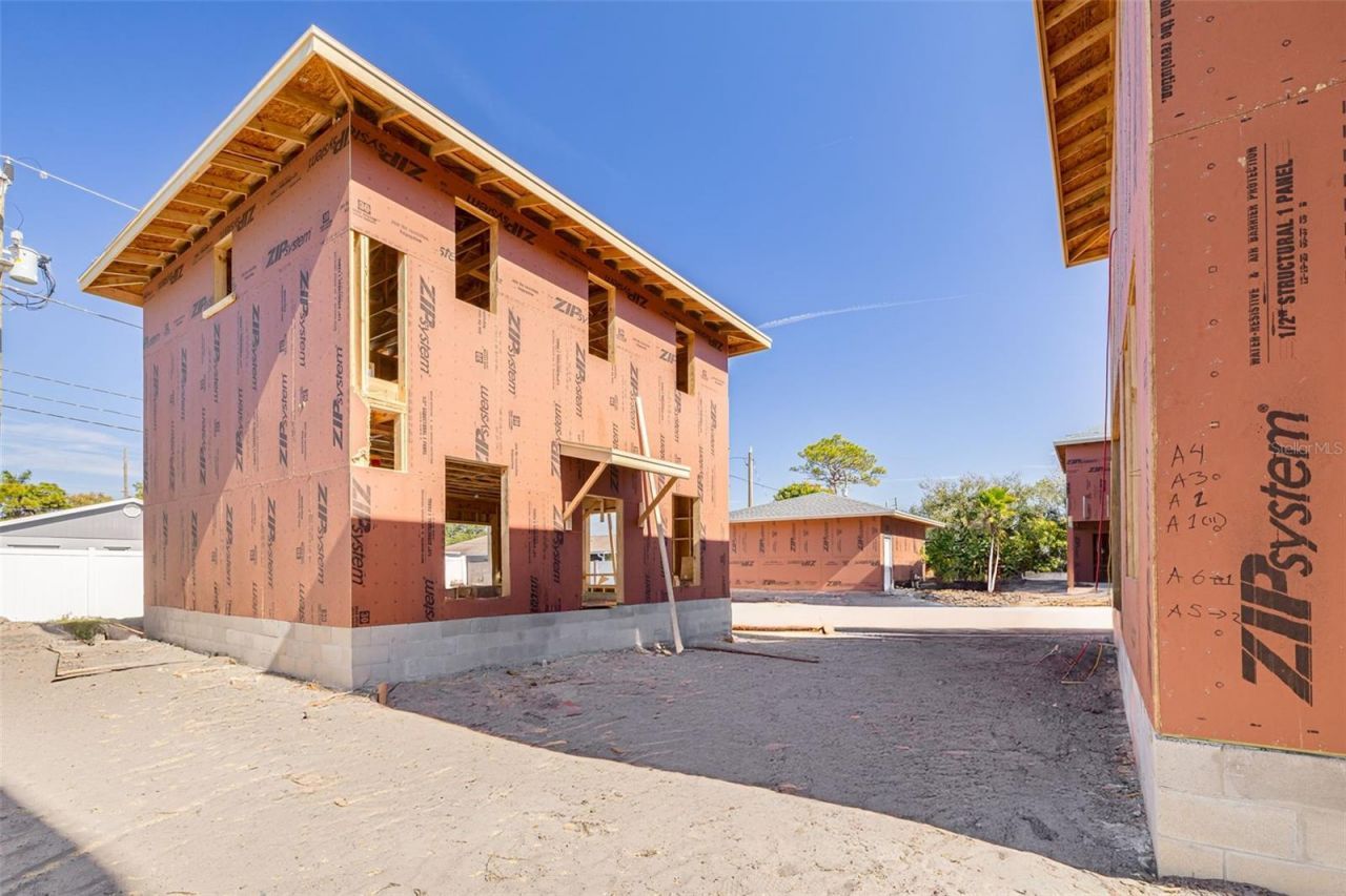 461 47th Avenue N, Saint Petersburg, FL 33703 Photo