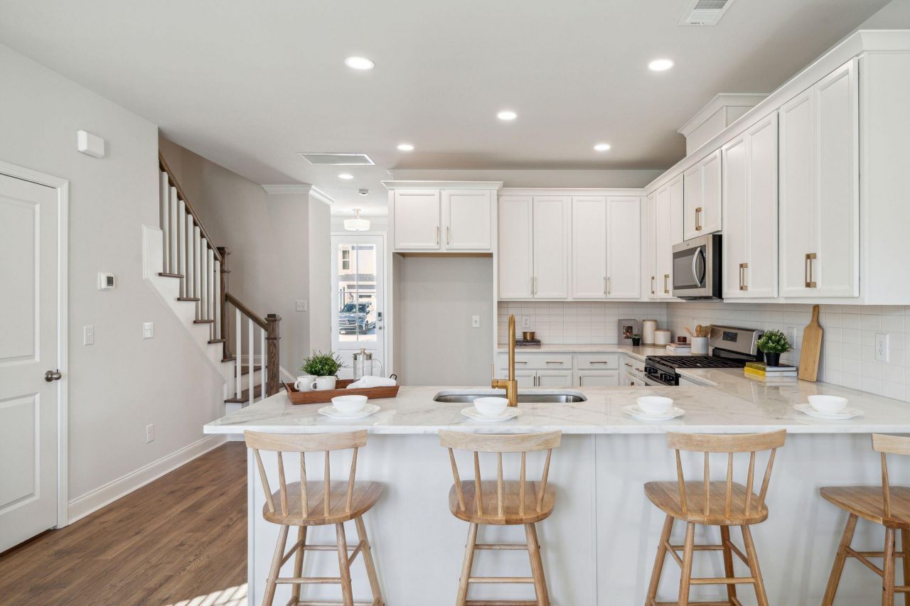 719 Alma Square Drive Photo 11