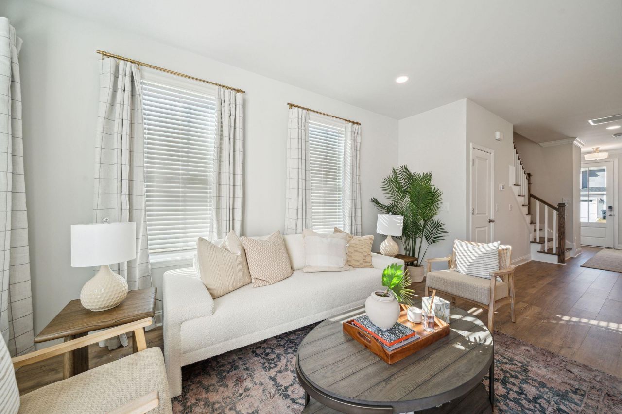 719 Alma Square Drive Photo 20