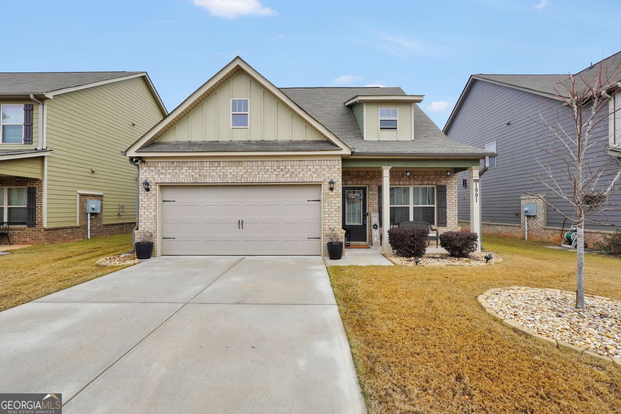 1991 Bridgewater Pass, Hampton, GA 30228 Main Photo