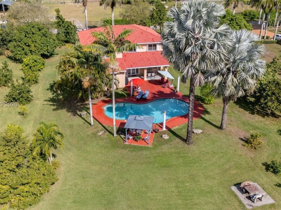 Property Image 47