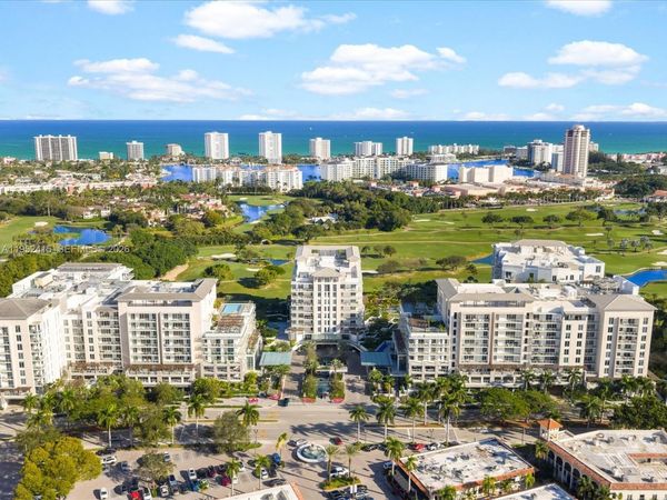 220 SE Mizner Boulevard, Unit 506, Boca Raton, FL 33432