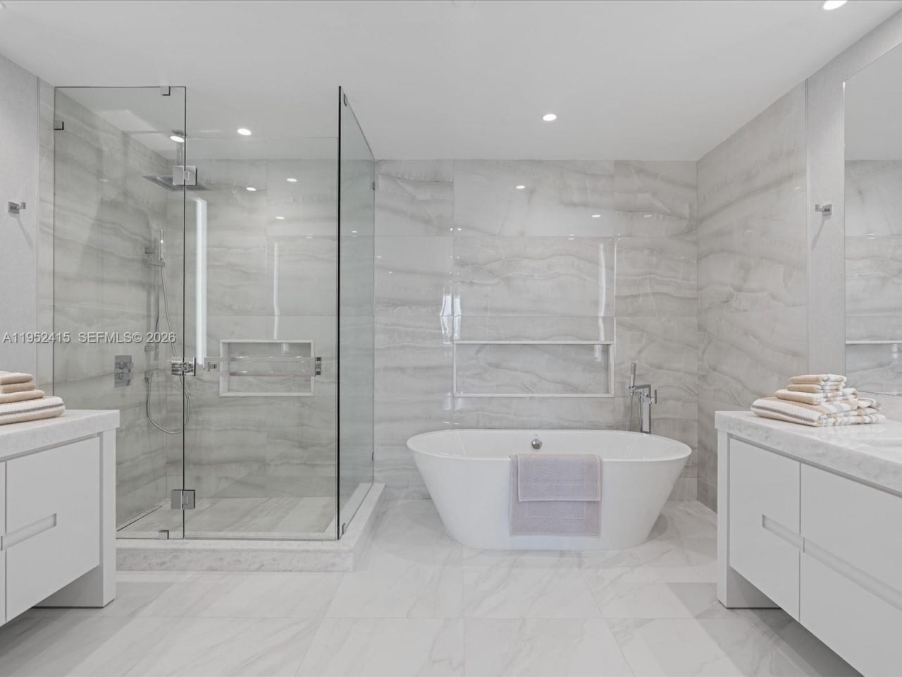 220 SE Mizner Boulevard, Unit 506, Boca Raton, FL 33432 Photo