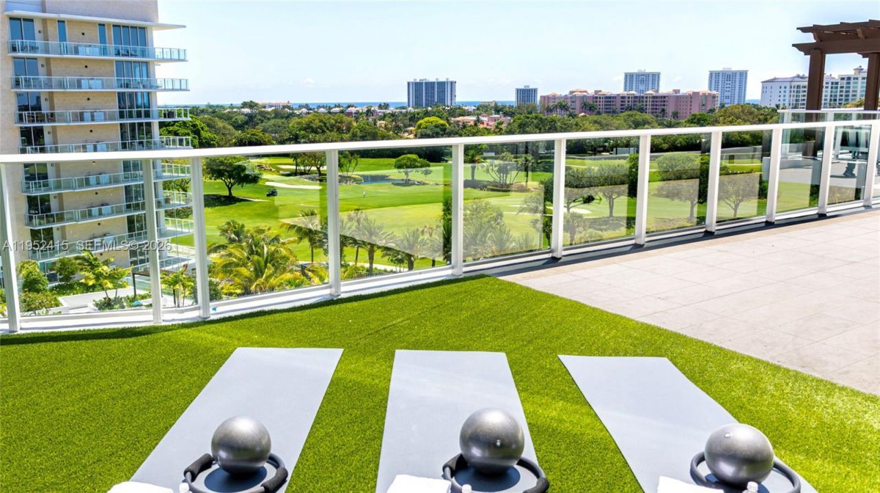 220 SE Mizner Boulevard, Unit 506, Boca Raton, FL 33432 Photo