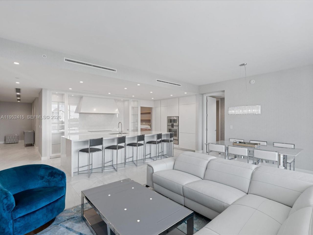 220 SE Mizner Boulevard, Unit 506, Boca Raton, FL 33432 Photo