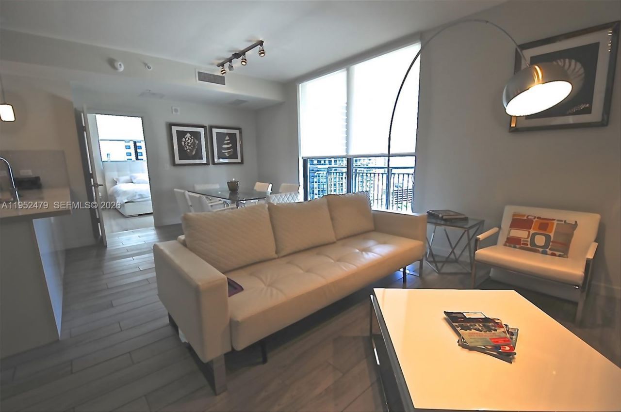 999 SW 1st Ave, Unit 2802, Miami, FL 33130 Photo