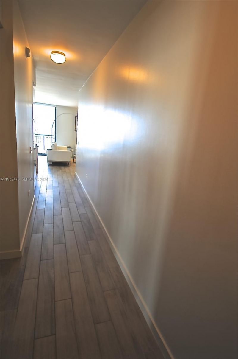 999 SW 1st Ave, Unit 2802, Miami, FL 33130 Photo