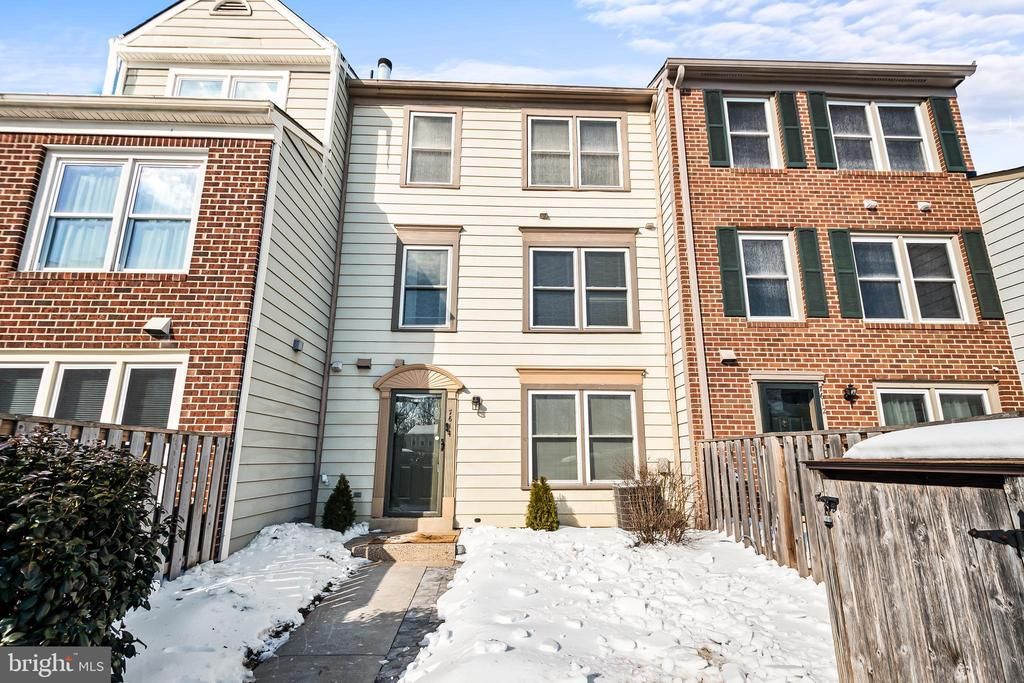 7614 Jordon Hollow Court, Manassas, VA 20109 Main Photo