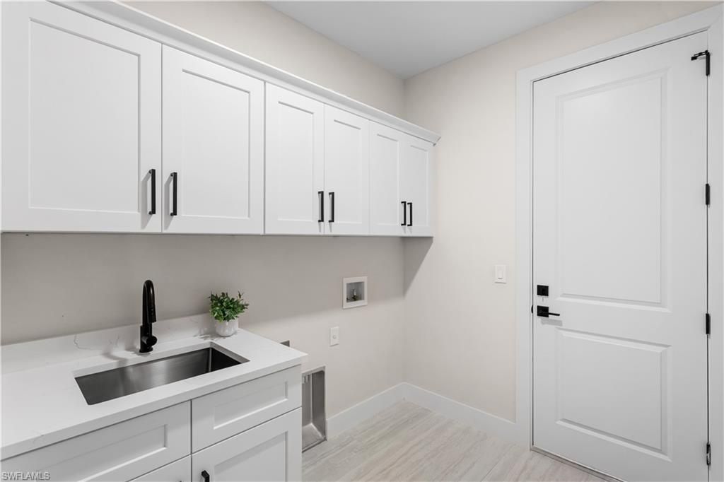 1711 SW 3rd St, Cape Coral, FL 33991 Photo