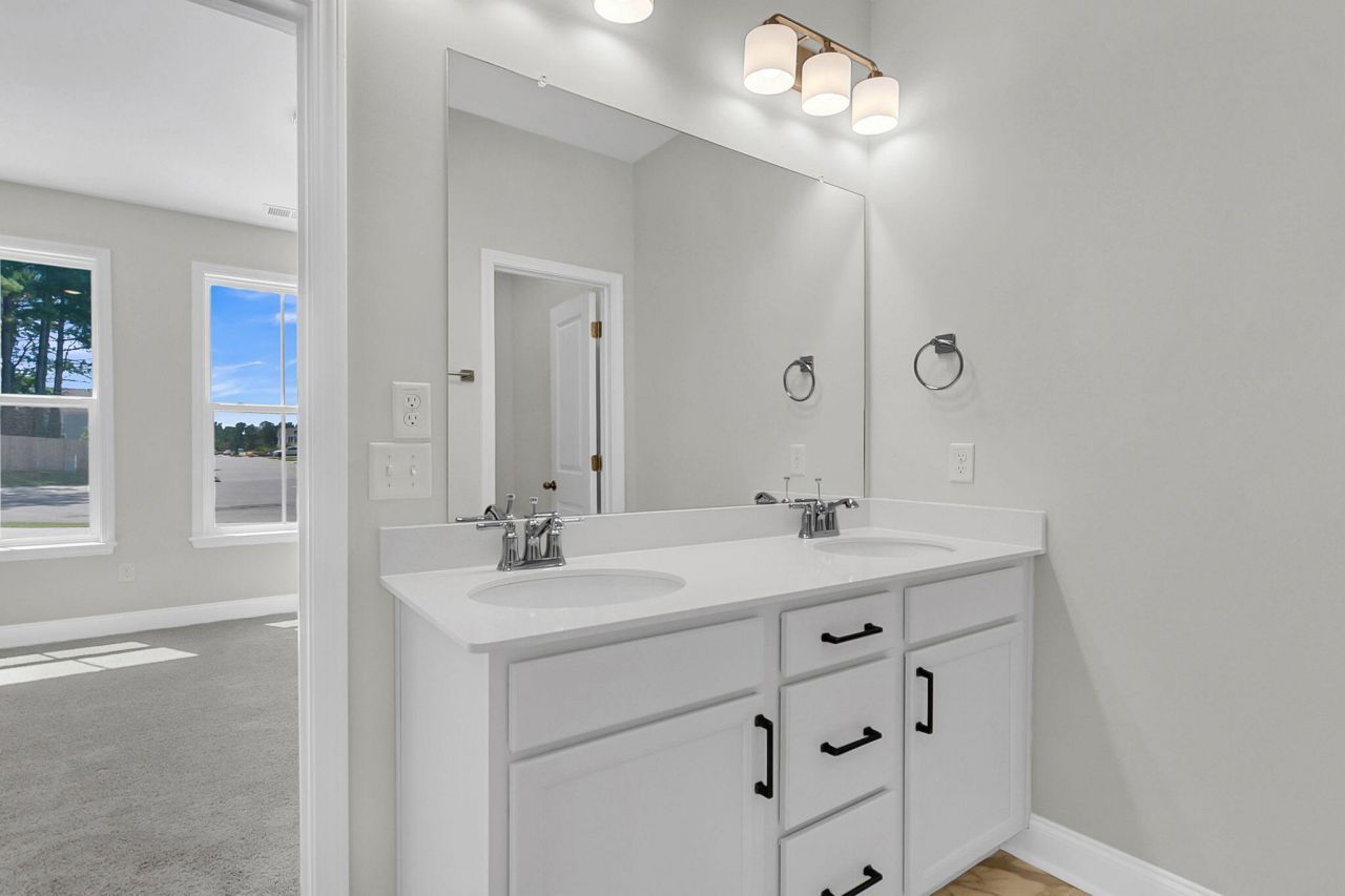 725 Alma Square Drive Photo 8