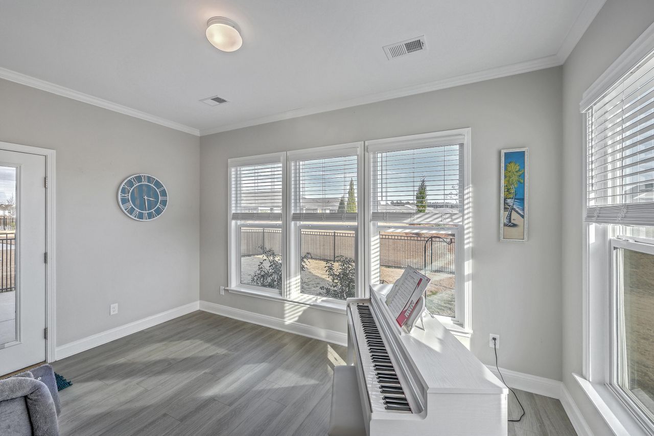 174 Garden Gate Way Photo 18