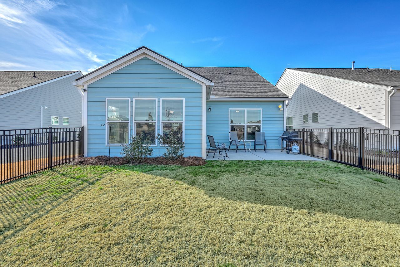 174 Garden Gate Way Photo 35