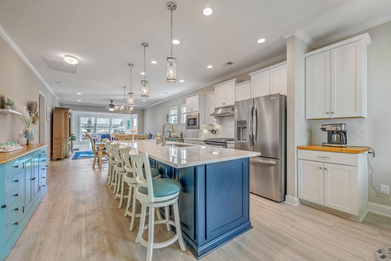 174 Garden Gate Way Photo 6