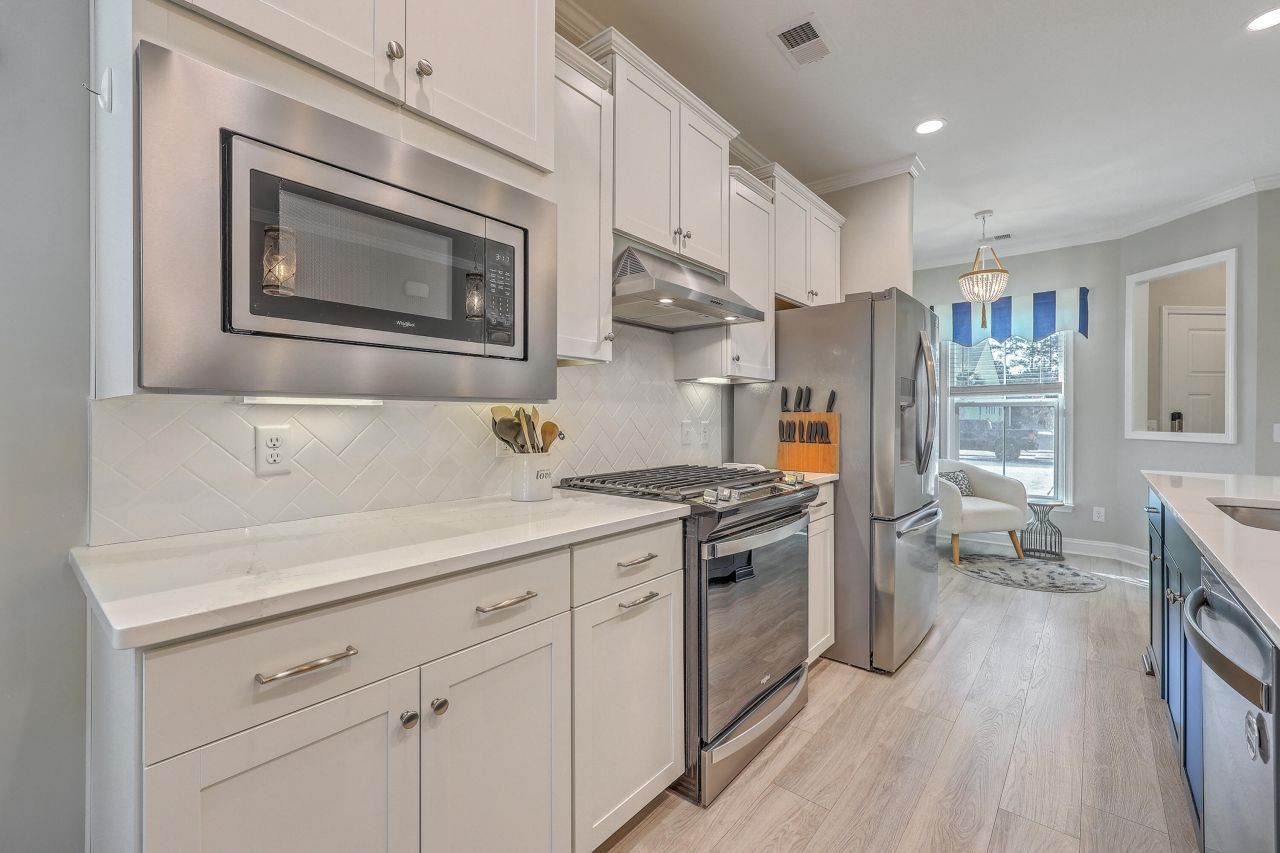 174 Garden Gate Way Photo 8