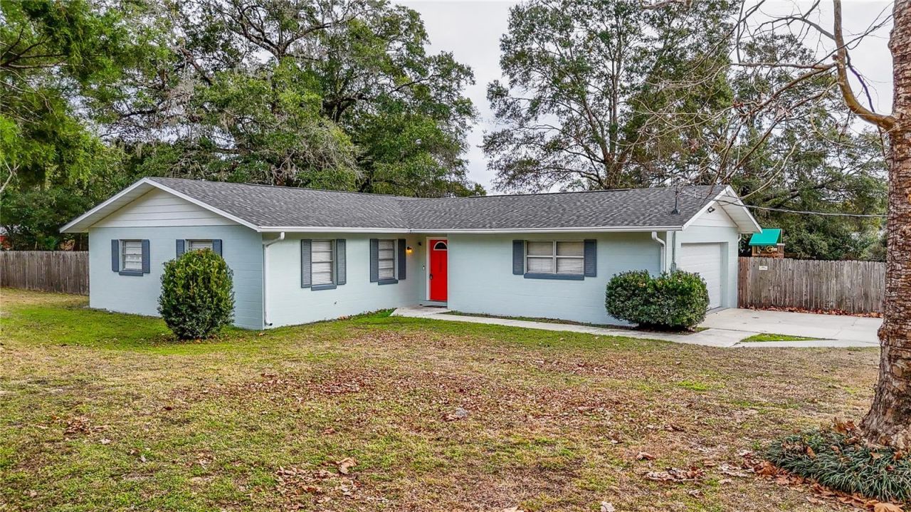 1700 NE 91st Place, Anthony, FL 32617 Main Photo