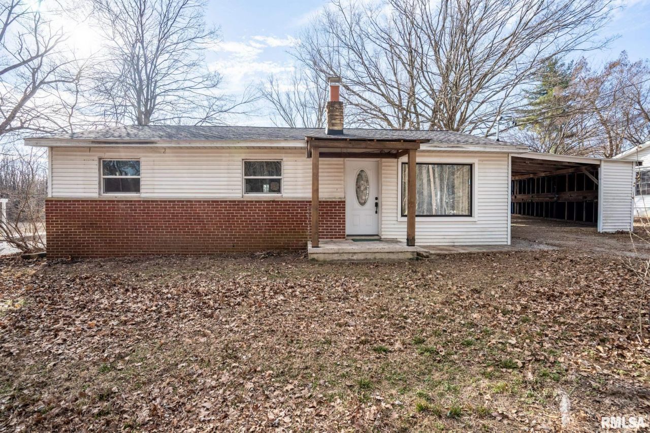 118 Water Tower Drive, Makanda, IL 62958 Main Photo