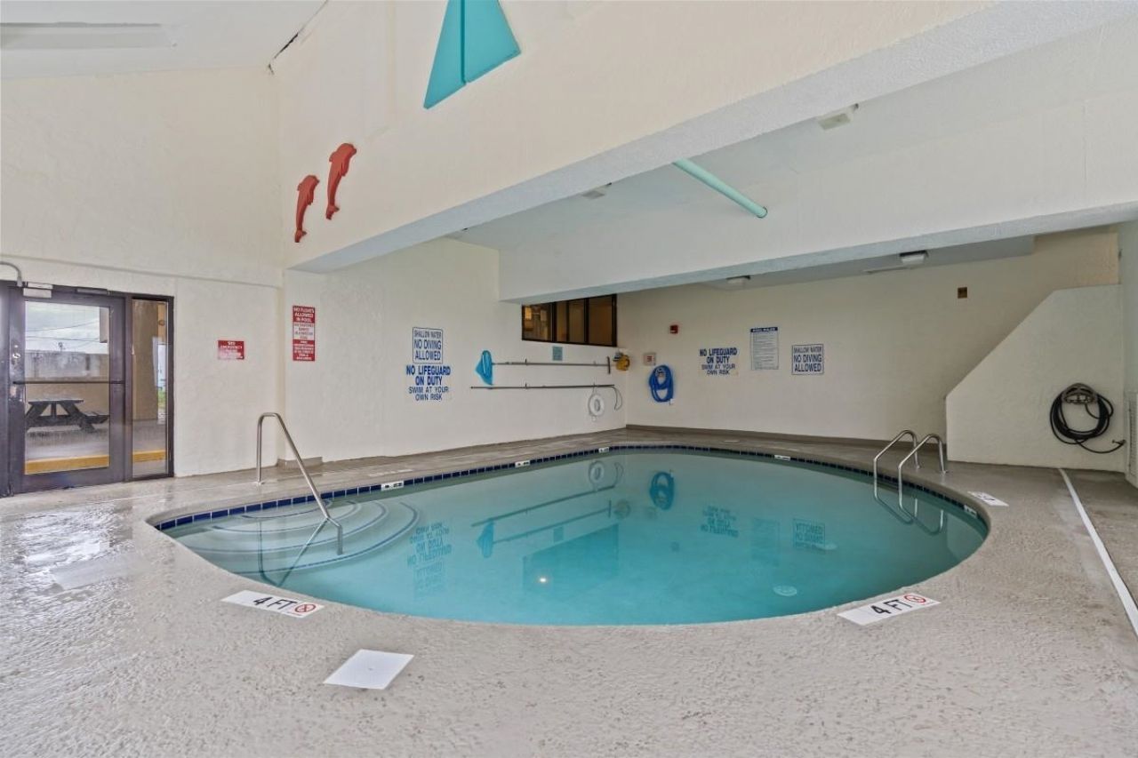 6100 N Ocean Blvd. Photo 16