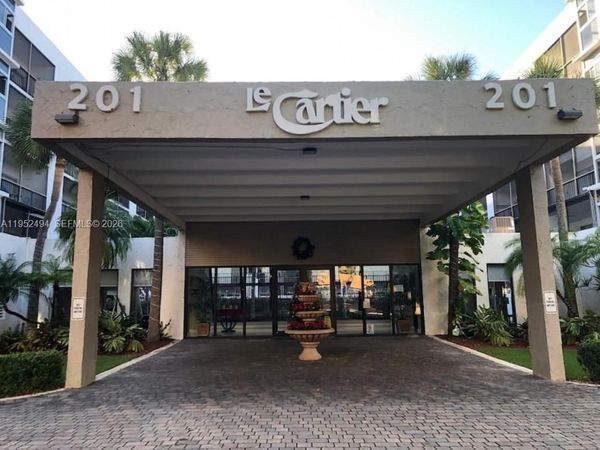 201 178th Dr, Unit 231, Sunny Isles Beach, FL 33160