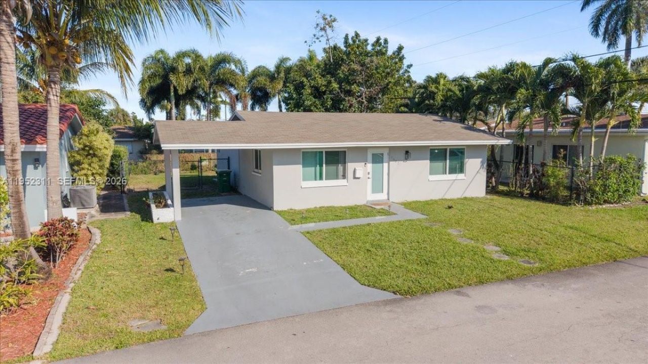 5402 NW 25th Ter, Tamarac, FL 33309 Photo