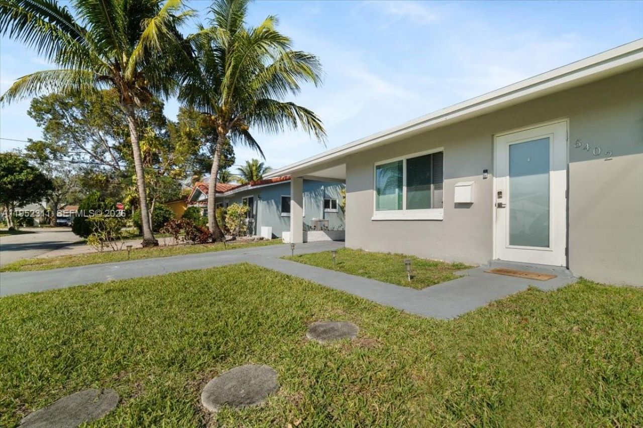 5402 NW 25th Ter, Tamarac, FL 33309 Photo