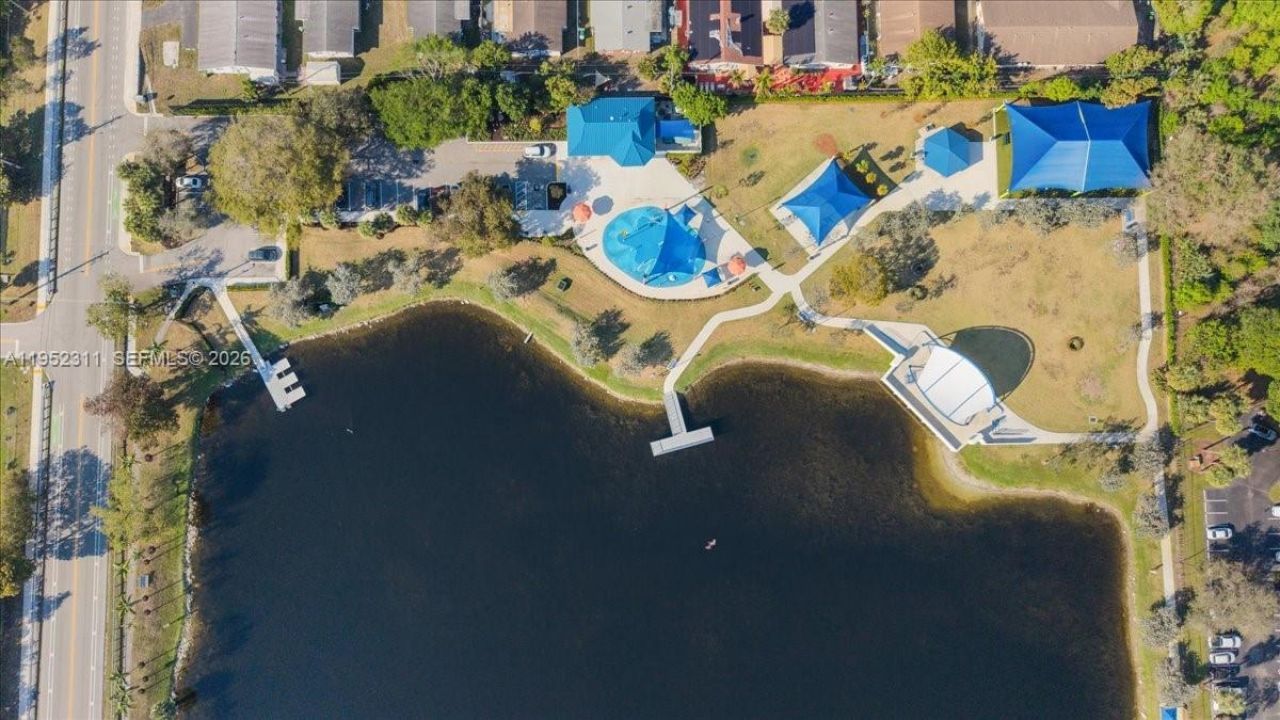 5402 NW 25th Ter, Tamarac, FL 33309 Photo