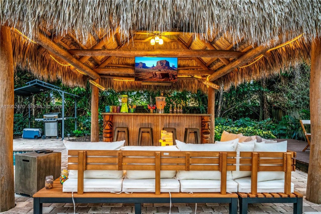 1230 NE 23rd Ct, Pompano Beach, FL 33064 Photo