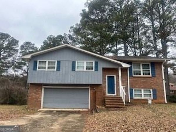 6485 Bobolink Court, Rex, GA 30273