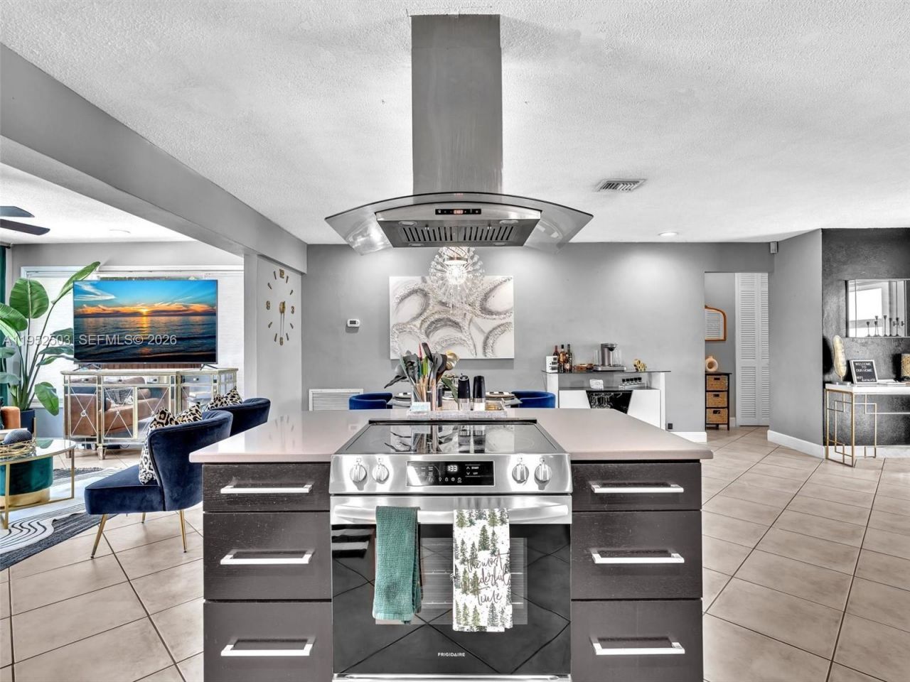 8581 NW 15th Ct, Pembroke Pines, FL 33024 Photo