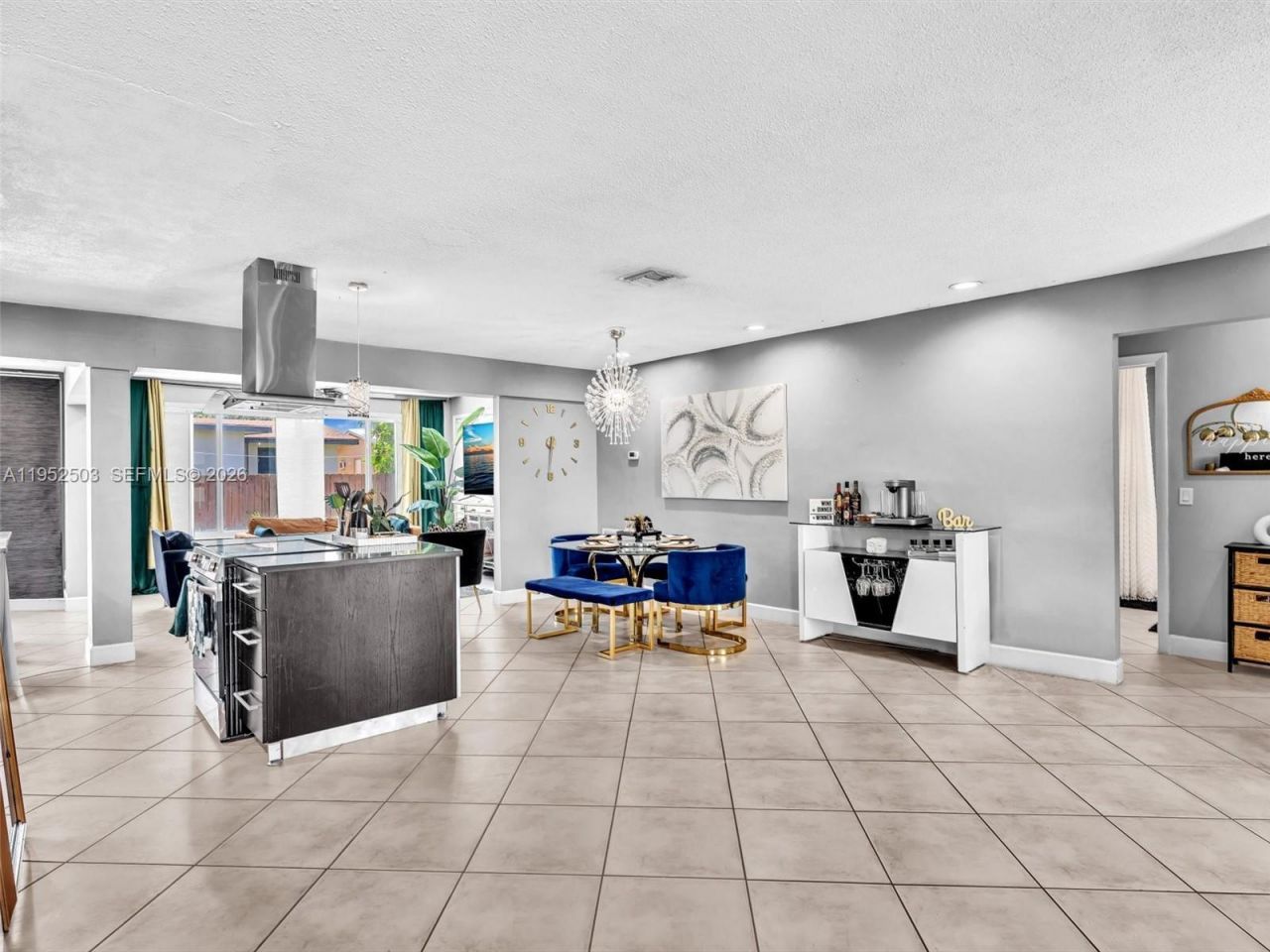 8581 NW 15th Ct, Pembroke Pines, FL 33024 Photo