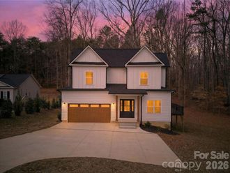140 Meadowfall Lane Troutman, NC 28166