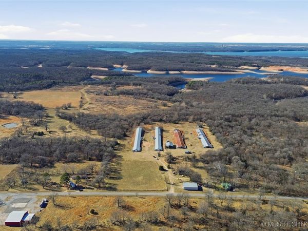 4318 S 445 Road , Salina, OK 74365