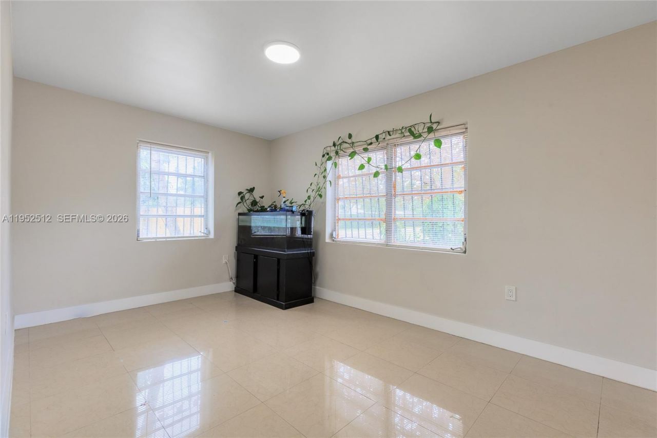 14601 NW 10th Ave, Miami, FL 33168 Photo