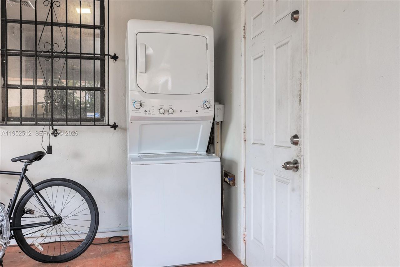 14601 NW 10th Ave, Miami, FL 33168 Photo