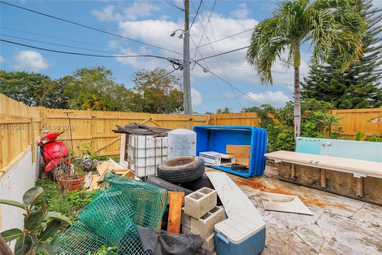 14601 NW 10th Ave, Miami, FL 33168 Photo