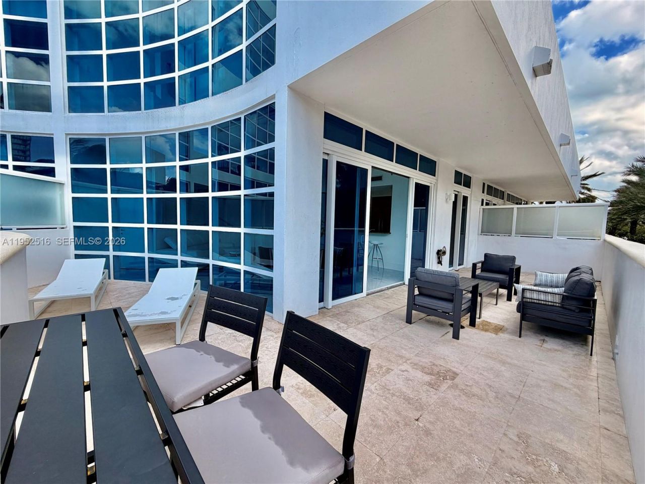 50 S Pointe Dr, Unit LOFT4, Miami Beach, FL 33139 Photo