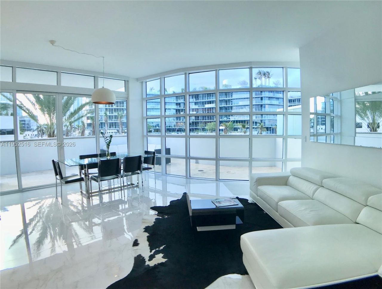 50 S Pointe Dr, Unit LOFT4, Miami Beach, FL 33139 Photo