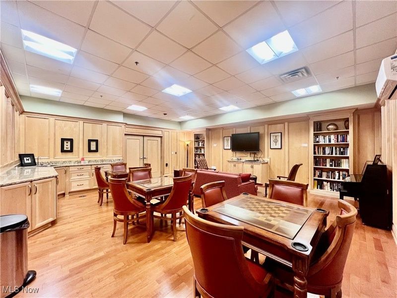12550 Lake Avenue, Unit 904, Lakewood, OH 44107 Photo 34