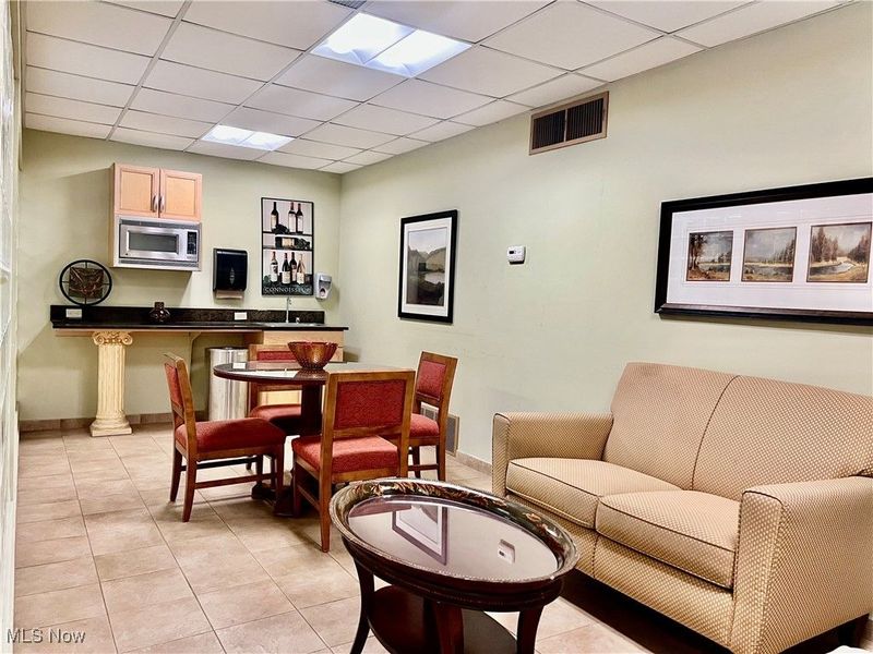 12550 Lake Avenue, Unit 904, Lakewood, OH 44107 Photo 39