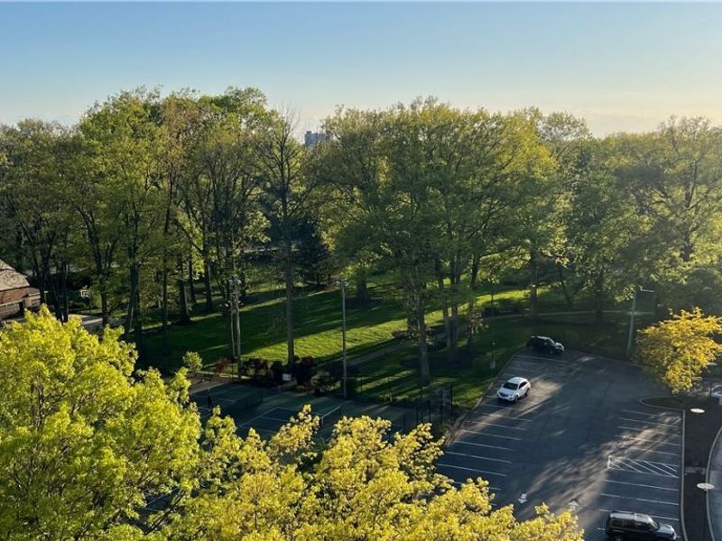 12550 Lake Avenue, Unit 904, Lakewood, OH 44107 Photo 43