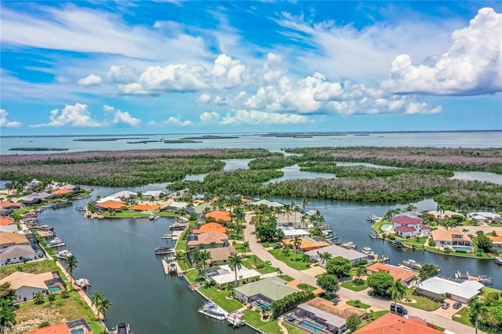 14871 Canaan Dr, Fort Myers, FL 33908 Photo