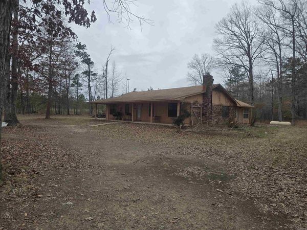 5900 Ramick Road, Pine Bluff, AR 71603