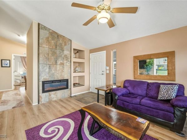 221 Montecito Drive, Pahrump, NV 89048