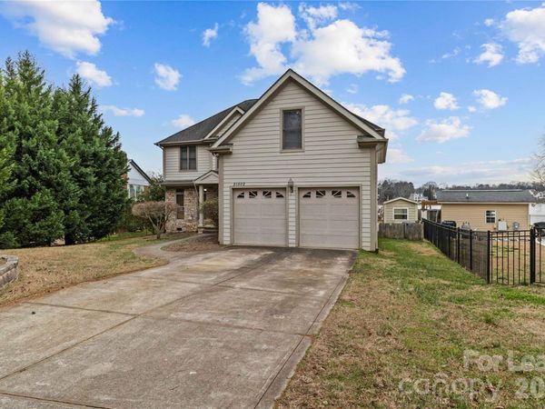 21502 Rio Oro Drive, Cornelius, NC 28031
