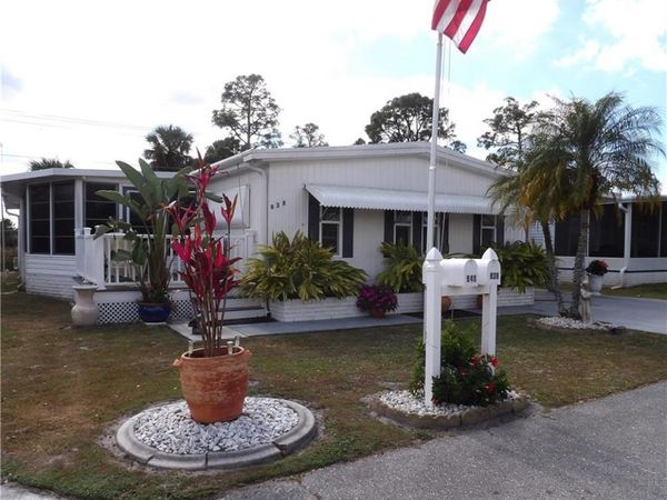 838 Hollyberry CT, NORTH FORT MYERS, FL 33917